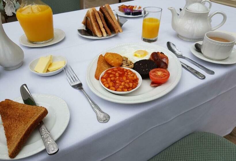 Отель Rushpool Hall