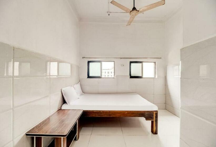 Hotel Spot On 47942 Sargam Lodging And Boarding