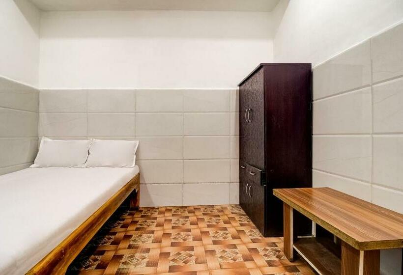 Hotel Spot On 47942 Sargam Lodging And Boarding