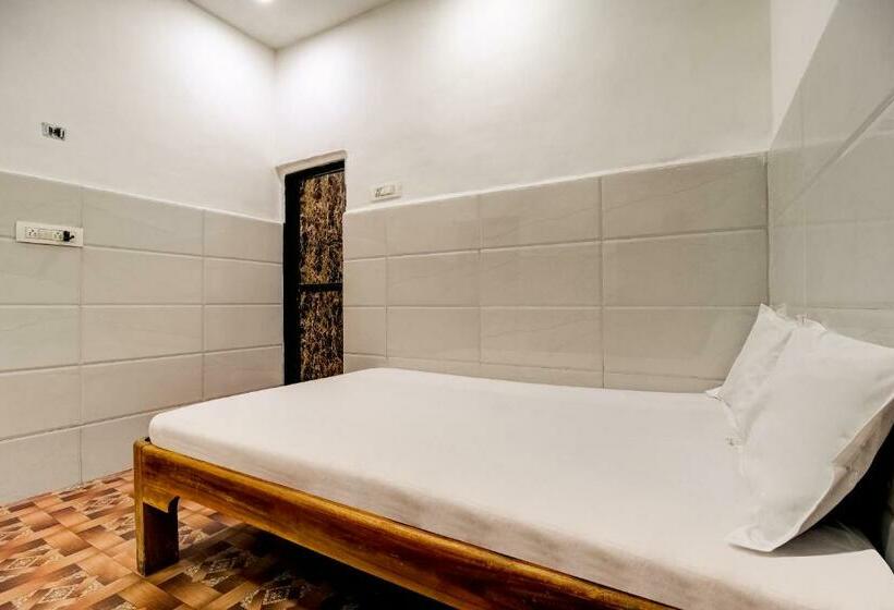 Hotel Spot On 47942 Sargam Lodging And Boarding