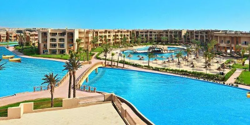 Parrotel Lagoon Waterpark Resort