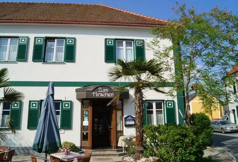 Majatalo Gasthof Zum Hirschen