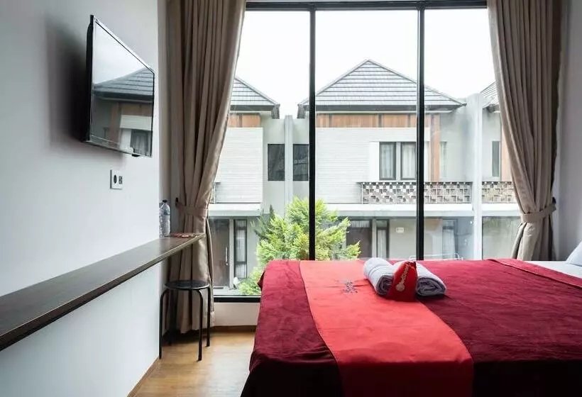 ペンション Reddoorz Plus Near Ice Bsd 2