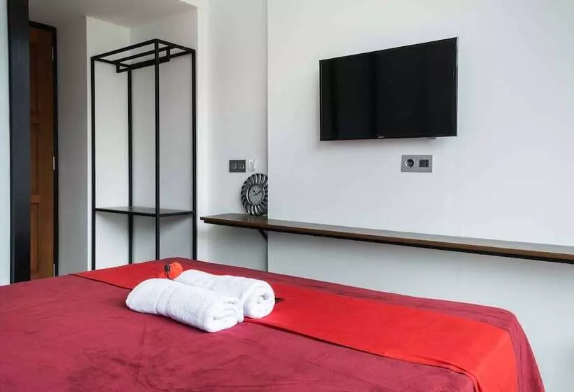 ペンション Reddoorz Plus Near Ice Bsd 2