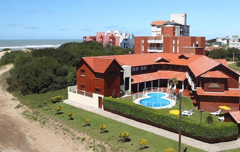 هاستل Las Mutisias