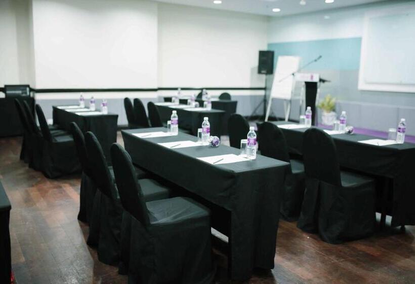 Ancasa By Ambassadors Suite