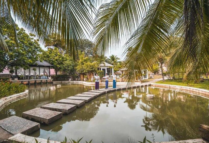 Ancasa By Ambassadors Suite