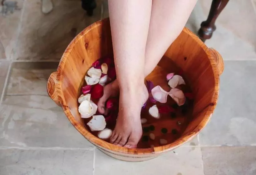 Ancasa By Ambassadors Suite