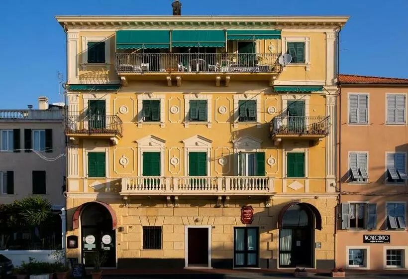 Genovese Al Mare