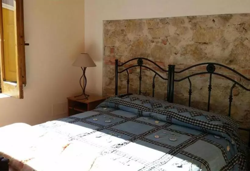 هتل Agriturismo La Pigna