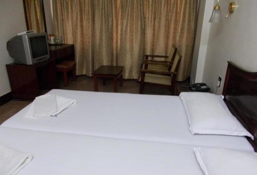 בית מלון כפרי Biju's Tourist Home