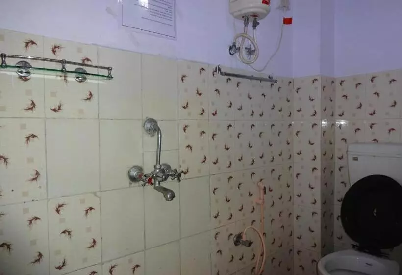 هتل Lalaji Bayview