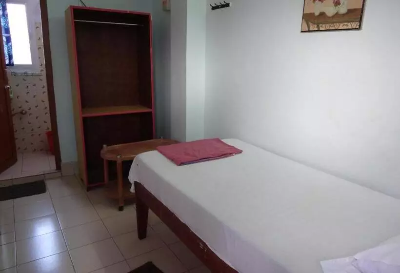 هتل Lalaji Bayview