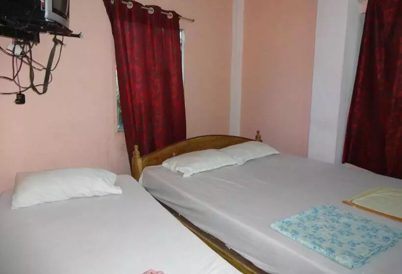 هتل Lalaji Bayview
