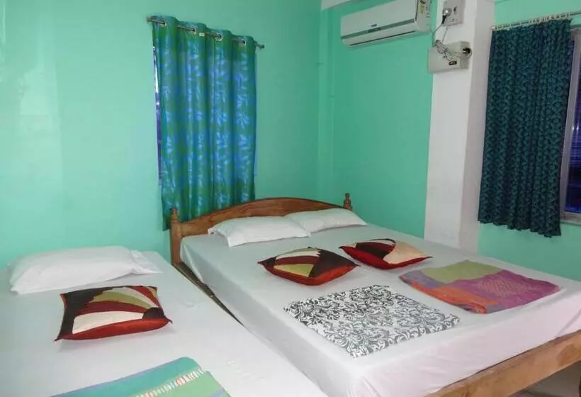 هتل Lalaji Bayview