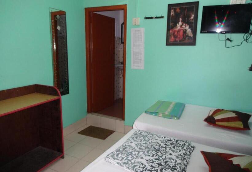 호텔 Lalaji Bayview