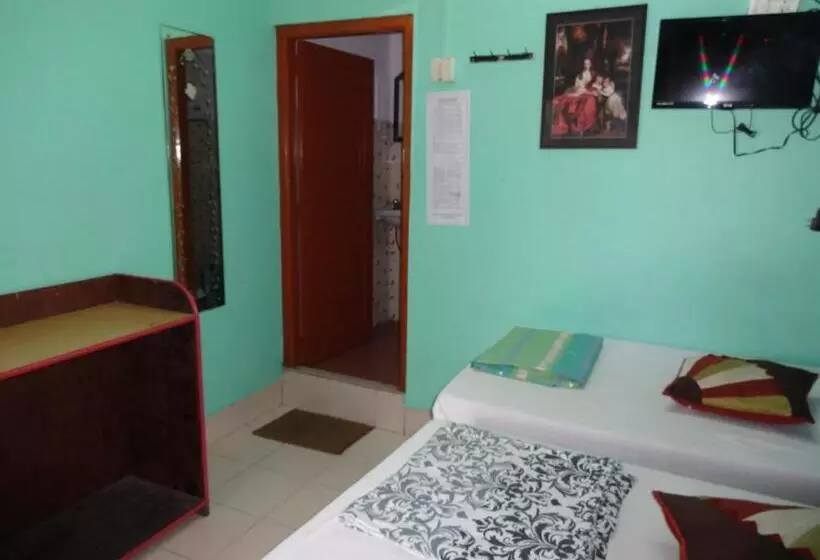 هتل Lalaji Bayview