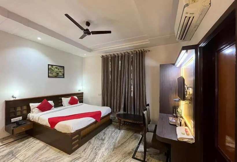 ホテル Marc Royal