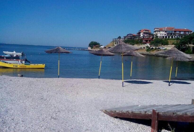 Szálloda Saint Sofia Guest House къща за гости