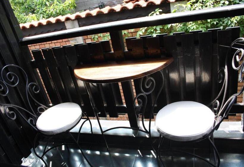 Szálloda Saint Sofia Guest House къща за гости