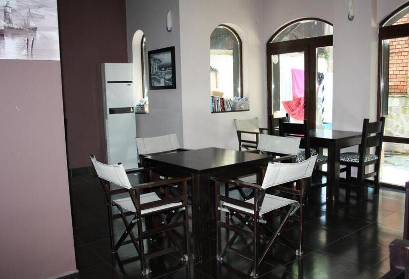 Szálloda Saint Sofia Guest House къща за гости