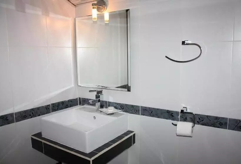 هتل Saint Sofia Guest House къща за гости