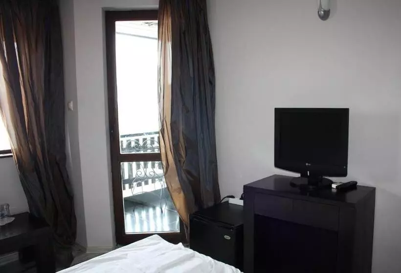 هتل Saint Sofia Guest House къща за гости