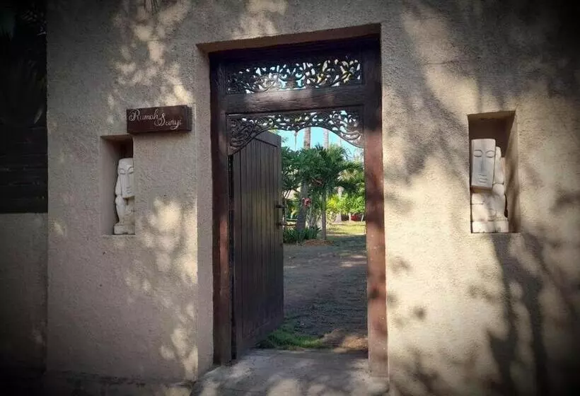 Majatalo Rumah Sunyi