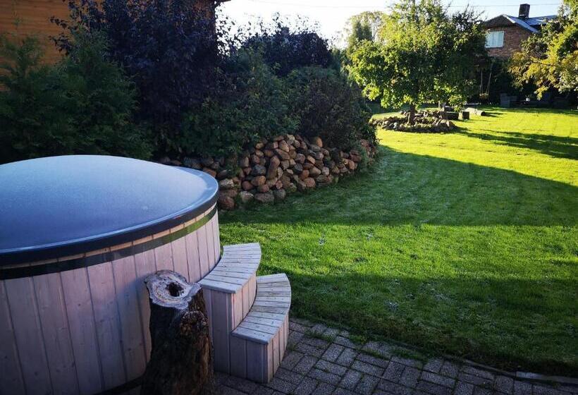 پانسیون Viesu Nams Amrai