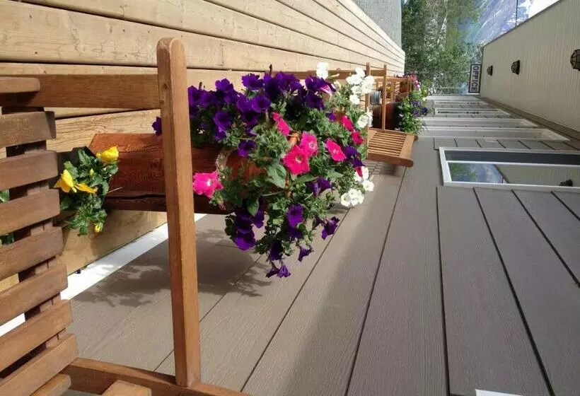 Hotelli Parkside Inn