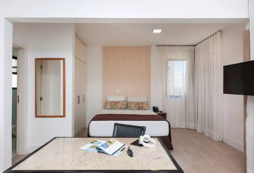 ホテル Slaviero Vitória