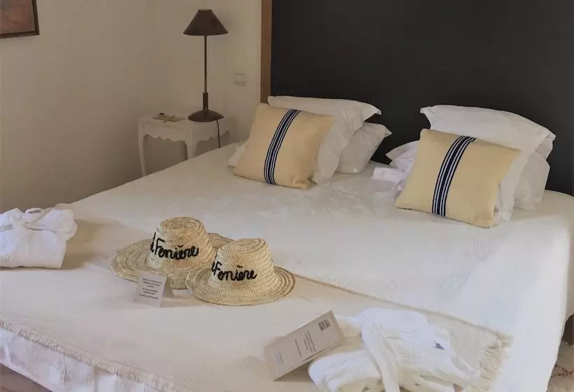 ホテル Hôtel Auberge La Fenière  Les Collectionneurs