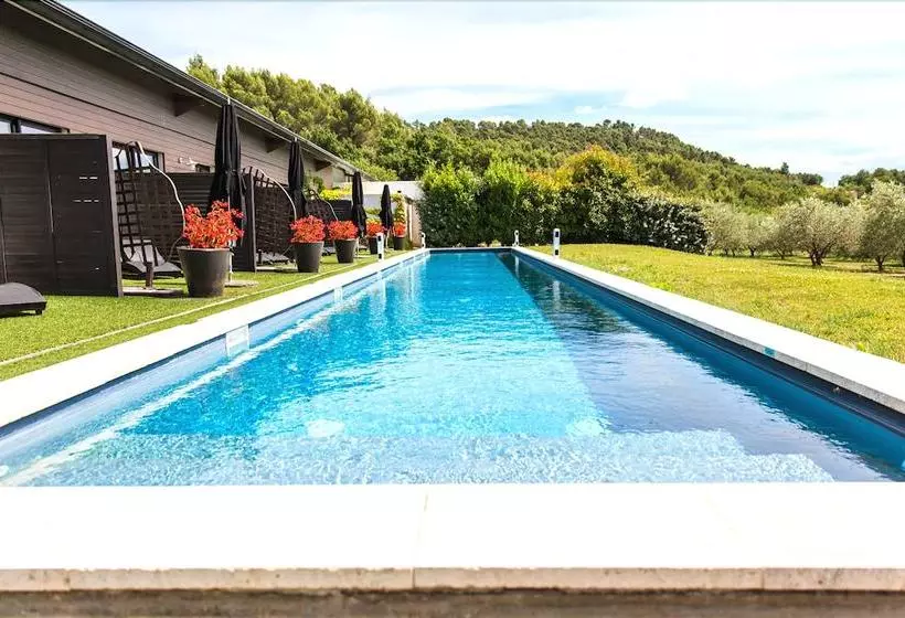 ホテル Hôtel Auberge La Fenière  Les Collectionneurs