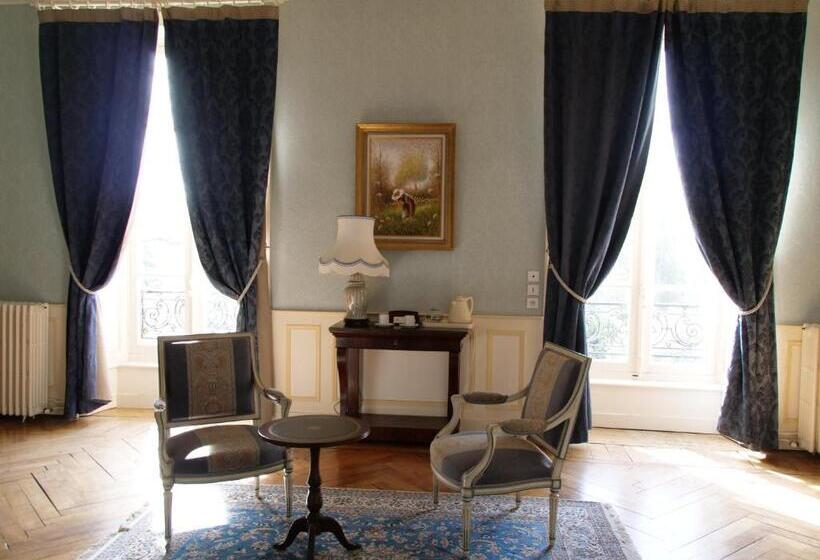 Отель Chateau De La Foltière