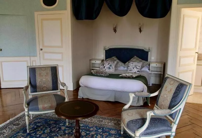 ホテル Chateau De La Foltière