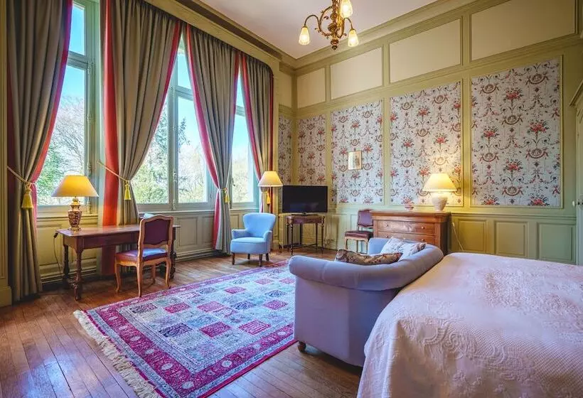 Отель Château La Comtesse De Loire & Spa