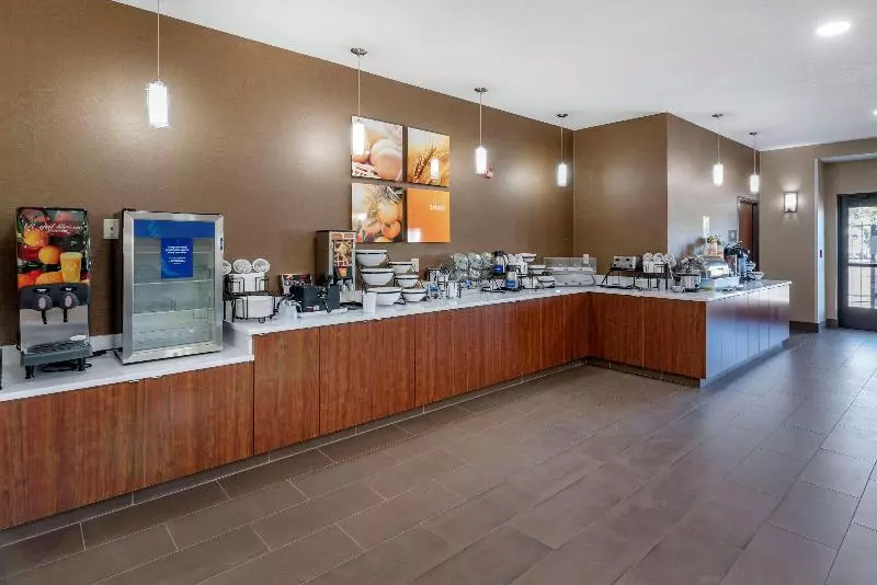 酒店 Comfort Inn Portland Near I84 And I205