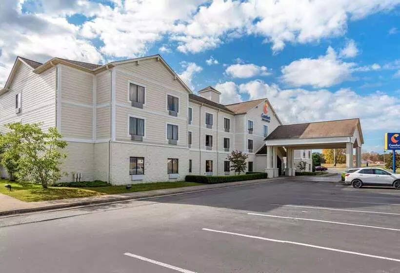 فندق Comfort Inn & Suites