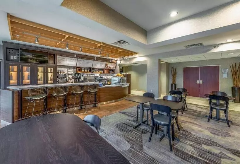 ホテル Courtyard By Marriott Bryan College Station