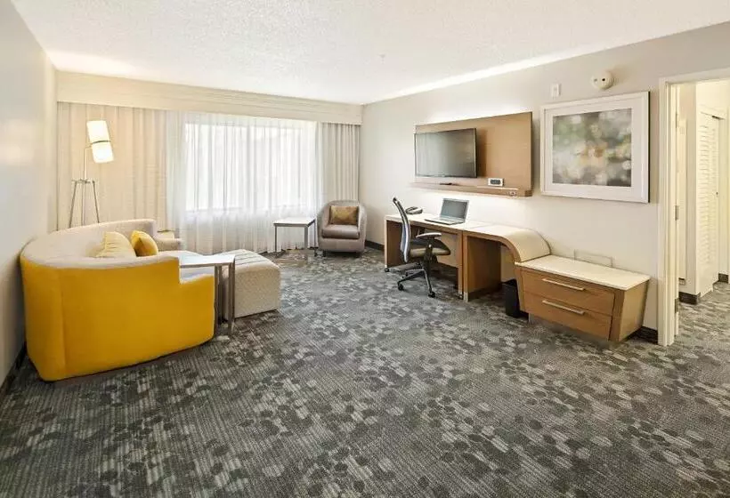 ホテル Courtyard By Marriott Bryan College Station