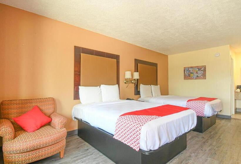 OYO Hotel Shenandoah Woodlands Mall