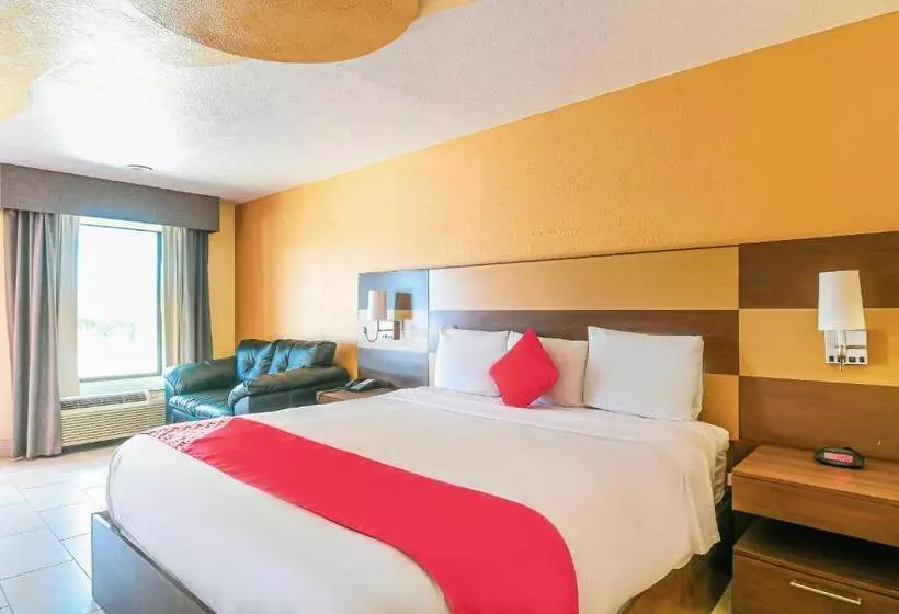 OYO Hotel Shenandoah Woodlands Mall