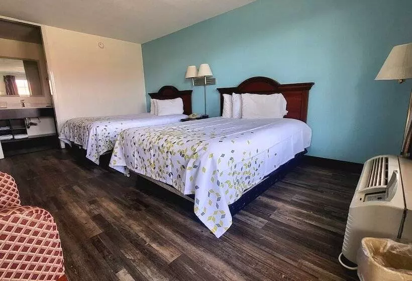 فندق Greeneville Inn And Suites