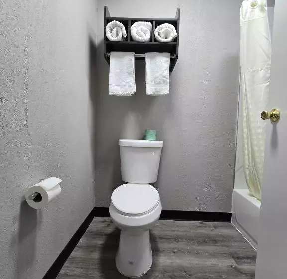 هتل Hilltop Express Inn