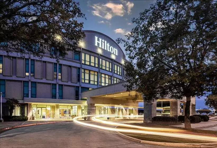 فندق Hilton Austin Airport