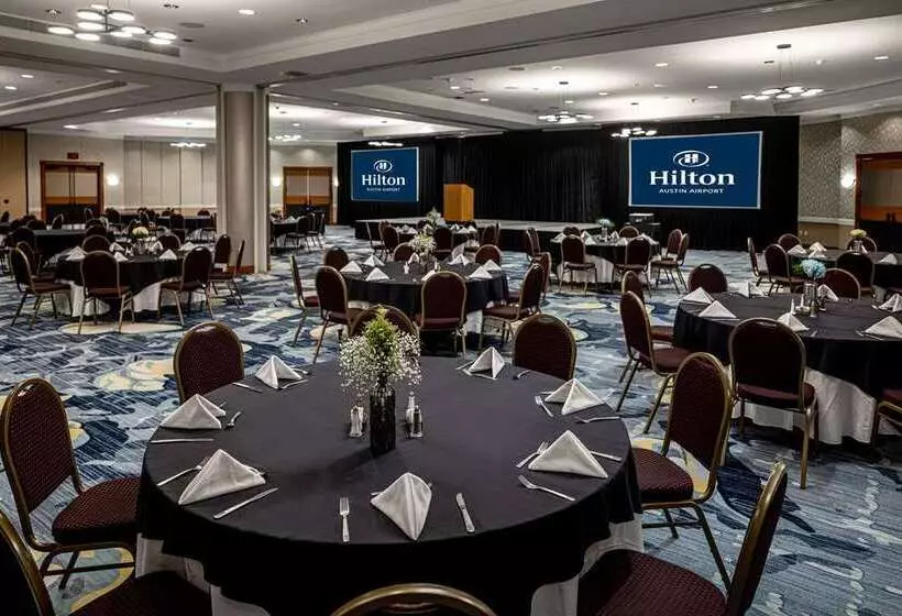 فندق Hilton Austin Airport