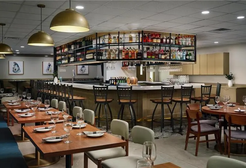 ホテル Holiday Inn Brunswick By Ihg