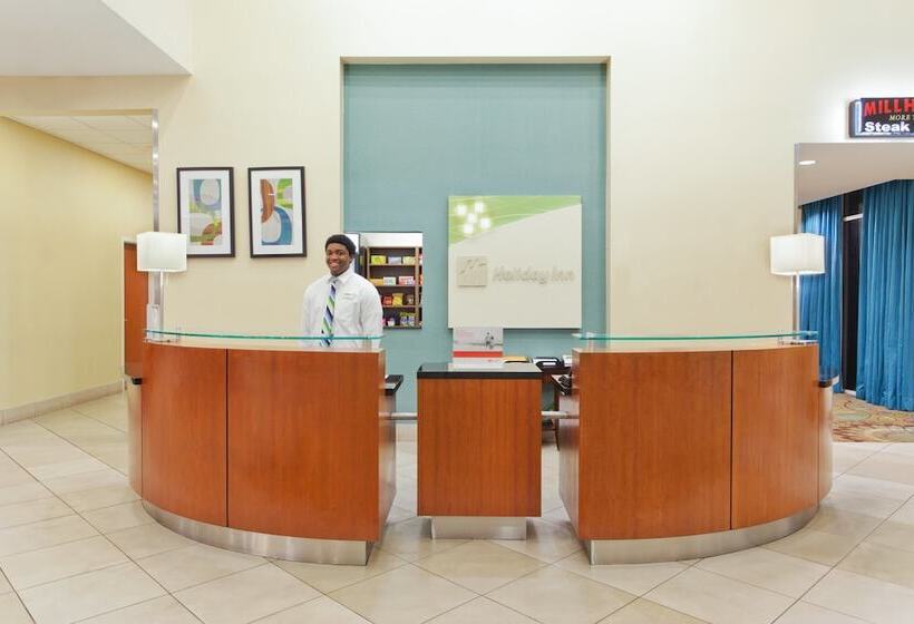 فندق Holiday Inn Brunswick By Ihg