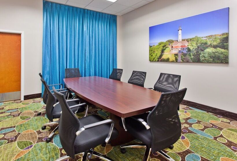 فندق Holiday Inn Brunswick By Ihg