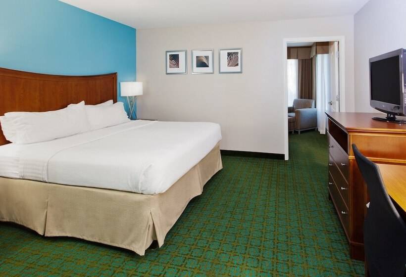 فندق Holiday Inn Brunswick By Ihg